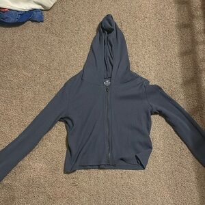 Small Hollister zip up